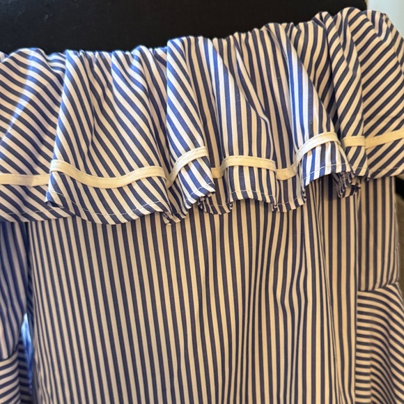 Striped Off-Shoulder Ruffle Top NWT - Picture 3 of 5